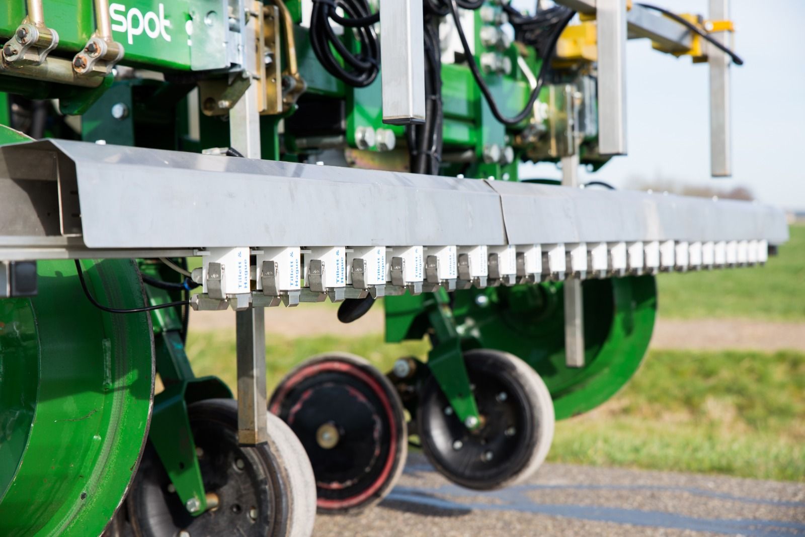 Garford_Spot_Sprayer_close_up_doppen