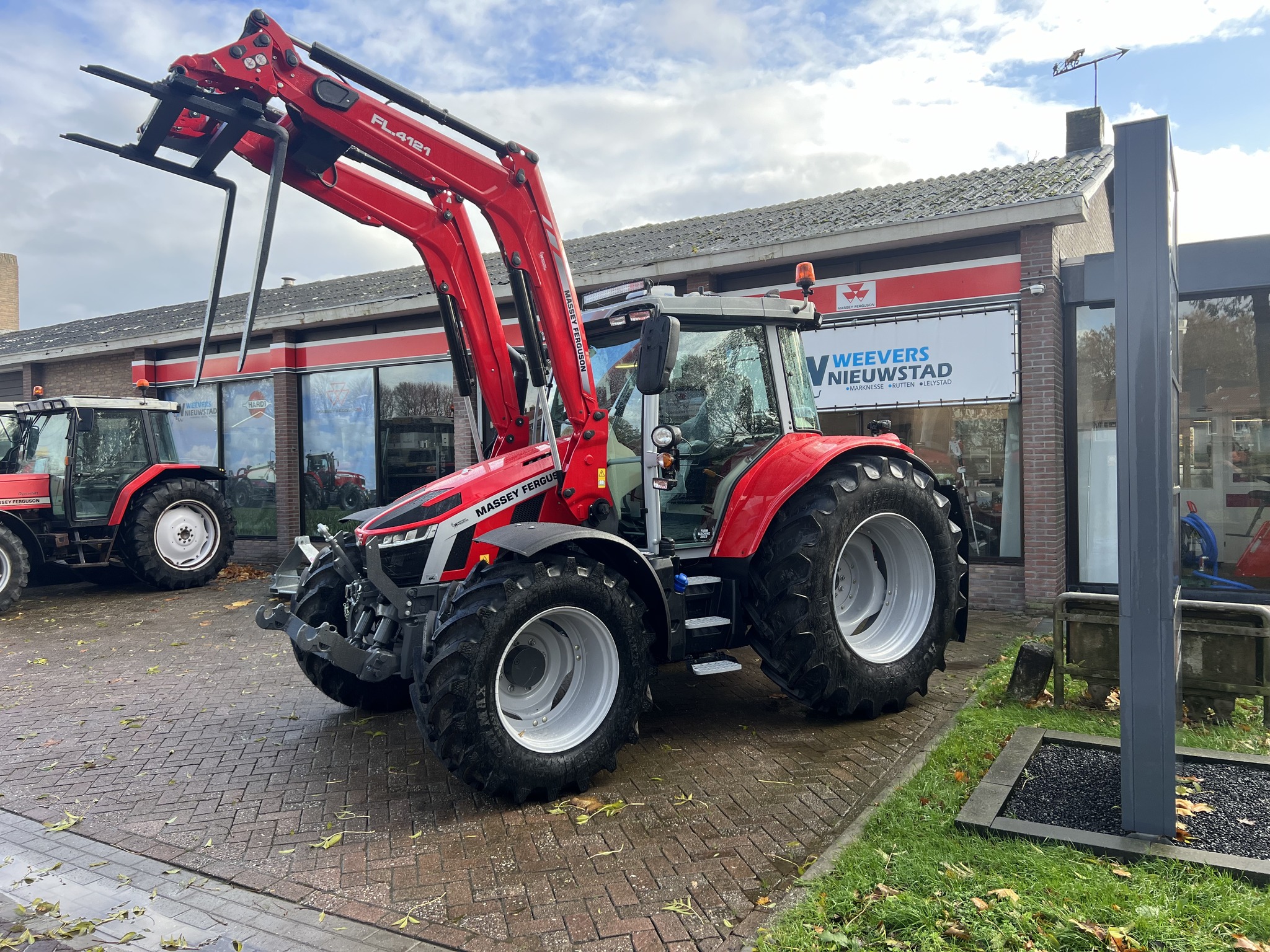 MF 5S.135 en MF 5713