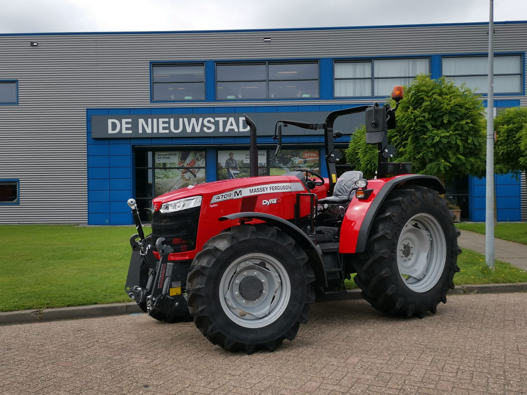 MF4709M