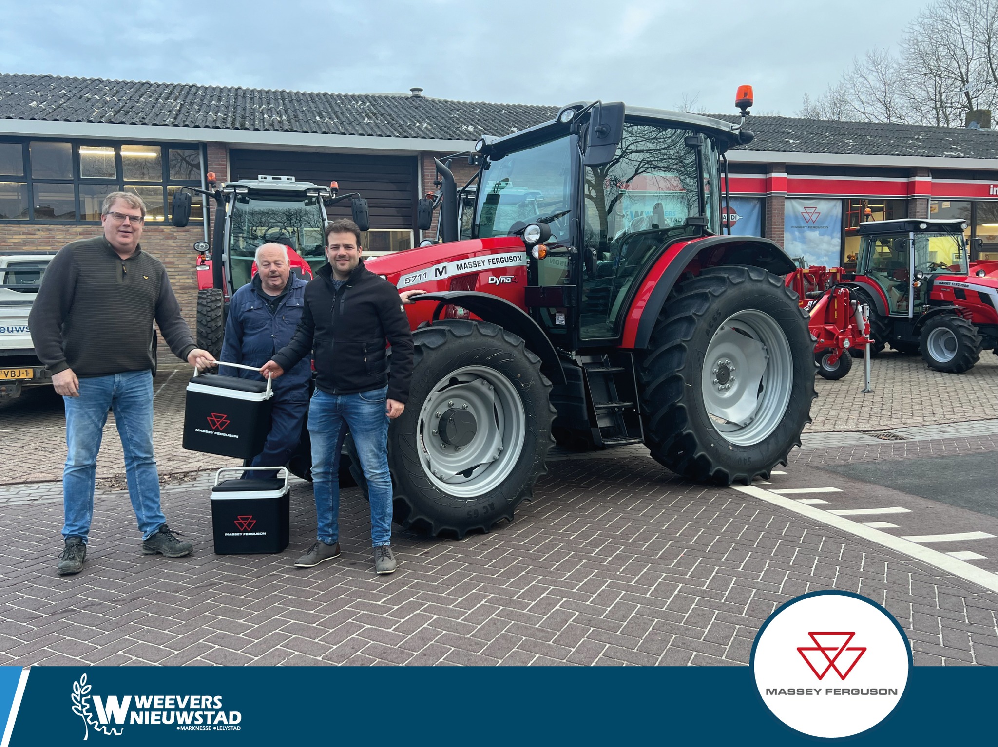 Massey Ferguson 5711M